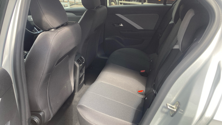 Vauxhall Astra 1.2 Turbo 130 Griffin 5dr Petrol Hatchback